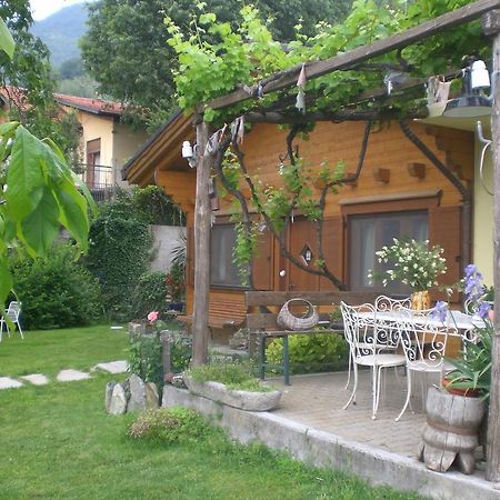 Pera Rionda Bed and Breakfast Caprie Exteriör bild