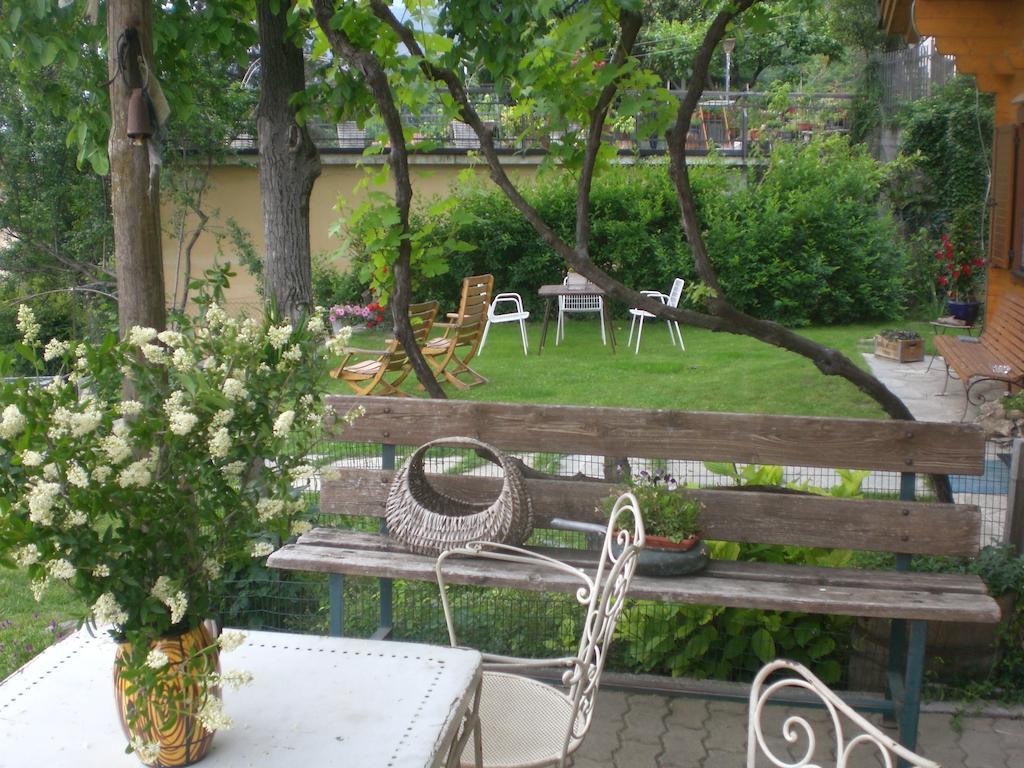 Pera Rionda Bed and Breakfast Caprie Exteriör bild